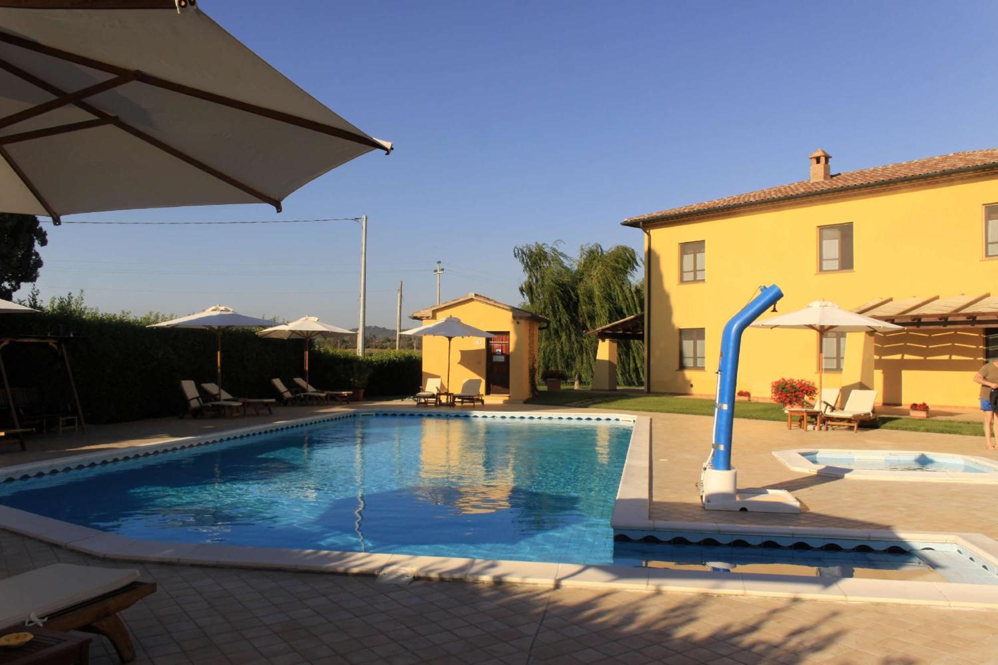 Podere Tre Cipressi Aparthotel Campiglia Marittima Exterior foto